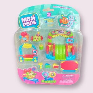 Moji Pops Party Time Pack DJ Booth/Slide/Cake/Present Swap Faces! New